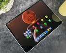 Oppo Pad 4 Pro in review. (Image source: Marcus Herbrich/Notebookcheck)