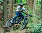 The Transition Relay is a 2-in-1 mountain bike and e-bike with a detachable battery. (Image source: Transition)