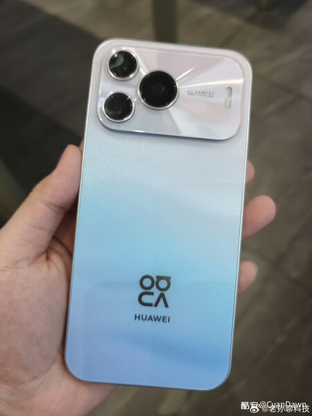 Huawei Nova 16 SE pictured