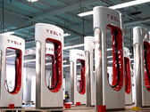 Prefabricated Superchargers make installation 50% faster (image: Tesla)