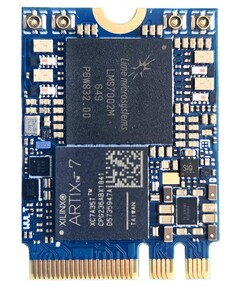 xSDR packs a 2x2 MIMO software-defined radio in a tiny M.2 2230 module.