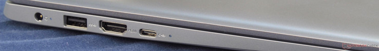 Left: DC in, USB 3.0, HDMI 1.4, USB 3.1 (Gen 1) Type-C