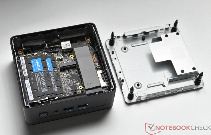 Geekom Mini IT15 with opened up bottom