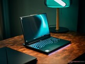 16-inch Lenovo Legion Pro 7i OLED gaming laptop on desk (Image source: Allen Ngo)