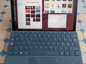 Stripping away almost everything that makes this Surface a Microsoft product, leaves a surprisingly capable tablet (Image Source: Notebookcheck)