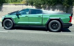 The Tesla Cybertruck recently poked fun at the Toyota Tundra with a wrap after doing the same to the Ford F-150 weeks earlier. (Image source:Cybertruck Owners Club)