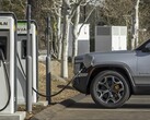 Rivian's R1S is a full-size SUV that shares a platform with the R1T electric pickup truck. (Image source: Rivian)