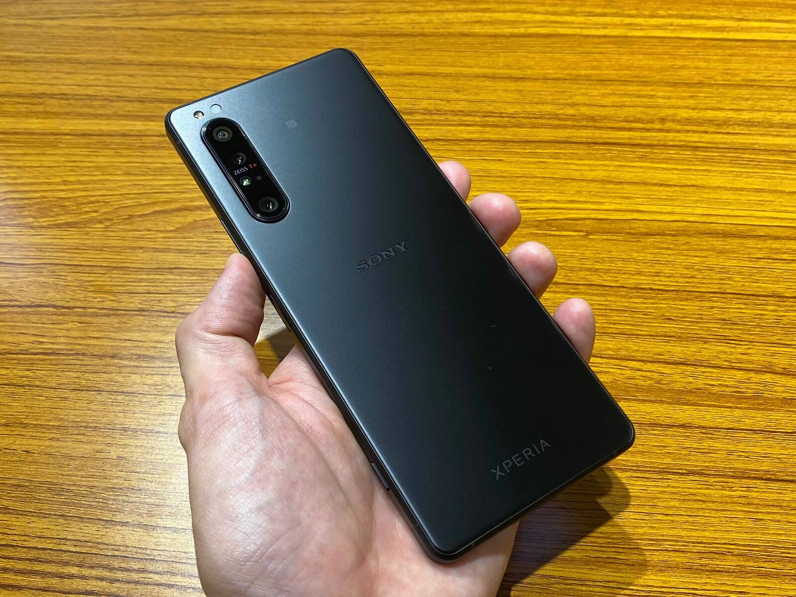 The Sony Xperia 1 picks up an enticing new matte colour option 12 GB RAM - NotebookCheck.net News