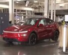 A Tesla Model Y autonomously driving to the parking lot during a Giga Texas factory tour by Lara Trump (Image source: Tesla North America on X)