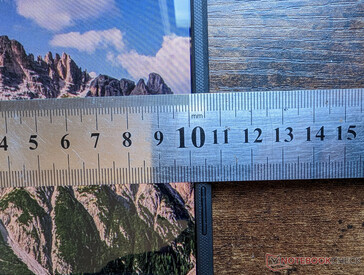 Narrow side and top bezels