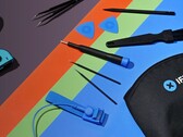 iFixit now offers special repair kits for game consoles. (Image source: iFixit)