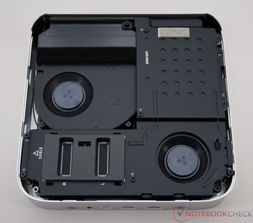 Minisforum AI X1 Pro without floor cover