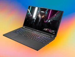 The Gigabyte Aorus 17H has a 175 W RTX 4080 laptop board. (Image source: Gigabyte, Sean Sinclair, edited)