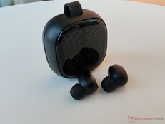 The connecting cable can be repurposed as a hanging loop