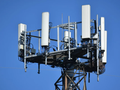 Qualcomm and its partners have improved the reach of mmWave 5G again. (Source: Pixabay)