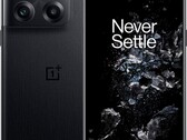 The OnePlus 10T features Gorilla Glass 5 on both the front and the back. (Source: Best Buy/OnePlus)