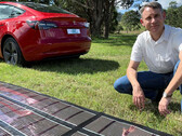 This Tesla is off on a 9,380-mile road trip powered by solar panels (image: Charge Australia)