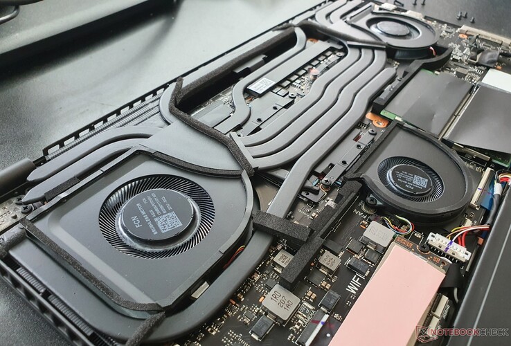 Cooling system: 3 fans (for GPU, CPU and for the system), 5 heat pipes, liquid metal & directed airflow.