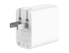 The new Xiaomi Type-C 65 W PD fast charger has a foldable pin. (Image source: JD.com)