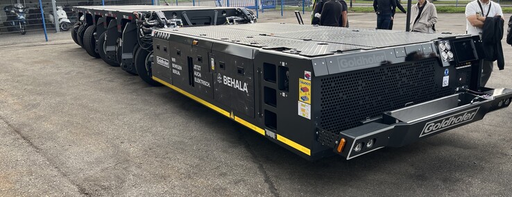 Full length of the electric power pack