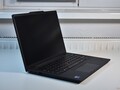 Maximum efficiency: Lenovo ThinkPad T14s Gen 6 shows why Lunar Lake is the perfect choice for business laptops, pictured: Lenovo ThinkPad T14s Gen 6 (Image source: Benjamin Herzig/Notebookcheck.com)