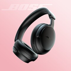 The QuietComfort Ultra may well be Bose's next high-end pair of ANC headphones. (Image source: @Za_Raczke)