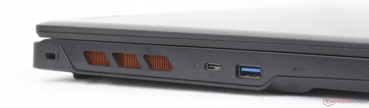 Left: Kensington lock, USB-C Thunderbolt 4 w/ DisplayPort 1.4 + Power Delivery, USB-A 3.2 Gen. 1