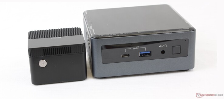 Chuwi LarkBox (left) next to the Intel NUC 10 (right)