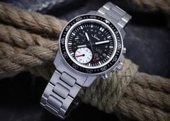 The Sinn 613 St UTC is powered by Sinn Calibre SZ02&#039;s movement (Image source: Sinn)