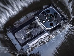 The Armor 28 Ultra has a second screen (Image source: Ulefone)
