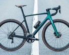 The SCOTT Addict eRIDE Ultimate Bike weighs just 10.75 kg (~23.7 lbs). (Image source: SCOTT)