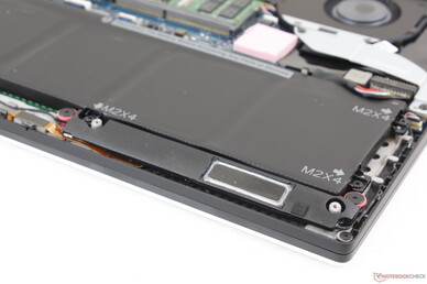 Same audio experience as on the previous generation XPS 15 9570/9560 Same audio experience as on the previous generation XPS 15 9570/9560