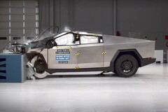 The Tesla Cybertruck IIHS crash test (Image source: IIHS)