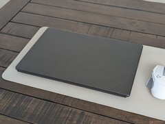 Newest MSI Stealth 16 adopts the sleeker and cleaner look of the Prestige series but it strangely skips the SD card reader that its target audience relies on