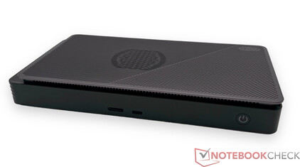 GPD G1 with AMD Radeon RX 7600M XT