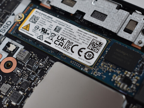 csm_KXG8AZNV2T04-V2-SSD-Dec-
