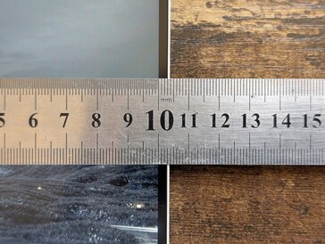 Some of the narrowest bezels of any subnotebook