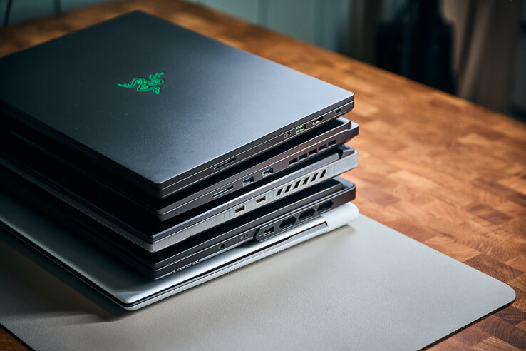 Razer Blade 16 (Card reader, USB-C, USB-A, HDMI 2.1), XMG Neo 16 (Card reader, 2 x USB-A), ROG Scar 16 (2 x USB-A), Legion Pro 7 (audio jack, camera kill switch, USB-A)