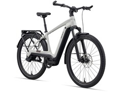 Giant’s new Explore E+0 e-bike (pictured) has Aegis accessories. (Image source: Giant)