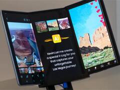 Samsung Display appears to have refined its larger &#039;Flex G&#039; concept over the last few years. (Image source: CNET)