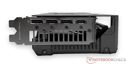 The external connections of the Asus TUF Gaming Radeon RX 7800 XT OC