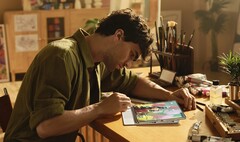 The Huawei MatePad Pro 12.2 has a dual-layer OLED screen. (Image source: Huawei).