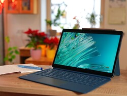 Lenovo Yoga Tab Plus review. Test device provided by Lenovo Germany. Lenovo Yoga Tab Plus review. Test device provided by Lenovo Germany.