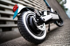 SoFlow has presented two new e-scooters, including the SO4 Pro Max 2