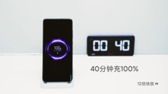 Xiaomi's new wireless charging mode in action. (Source: YouTube)