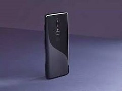 The OnePlus 6T Mirror Black is exclusive to T-Mobile in the US. (Source: GadgetsNow) The OnePlus 6T Mirror Black is exclusive to T-Mobile in the US. (Source: GadgetsNow)