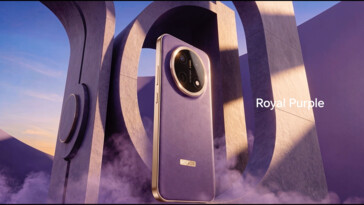 The Honor X9e Pro in Royal Purple.