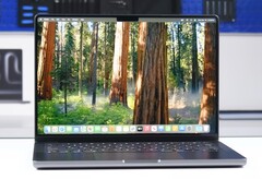 Apart from the Apple M4 Pro, the MacBook Pro hardly offers anything new on the inside. (Image source: iFixit)