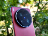 Vivo X200 Ultra: The dream of many smartphone fans is now cheaper to import than to buy directly in China (Image source: Notebookcheck)