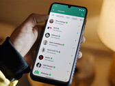 WhatsApp beta 2.24.24.5 has green screen and startup crash issues (Image source: WhatsApp)